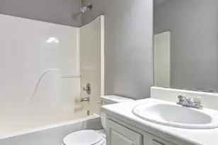 6105 Camden Forrest Ct, Riverdale, GA 30296 - Photo 22