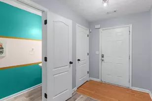 694 Georgetown Ct, Jonesboro, GA 30236 - Photo 2