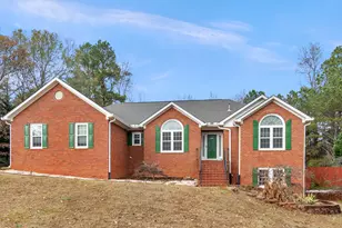 124 Crown Walk, McDonough, GA 30253 - Photo 2