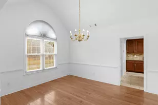 124 Crown Walk, McDonough, GA 30253 - Photo 8