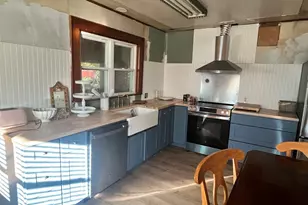 109 Schaefer Ct, Toccoa, GA 30577 - Photo 2