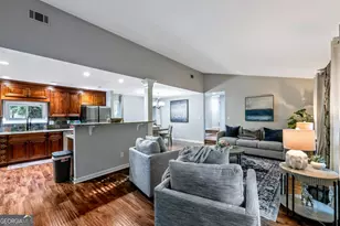 2660 Indian Lake Dr, Marietta, GA 30062 - Photo 2