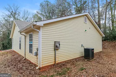 5862 Homestead Circle, Rex, GA 30273 - Photo 14