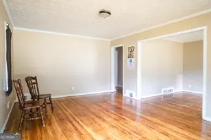 8448 Taylor Rd, Riverdale, GA 30274 - Photo 8