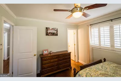 4087 Shawnee Lane NE, Atlanta, GA 30319 - Photo 8