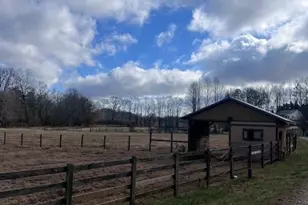 312 Gennings Dr, Eastanollee, GA 30538 - Photo 2