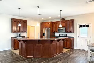 93 Oak Forrest Dr, Adel, GA 31620 - Photo 6