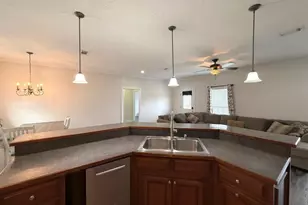 93 Oak Forrest Dr, Adel, GA 31620 - Photo 8