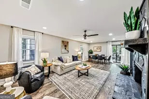 527 Charing Cross Dr, Marietta, GA 30066 - Photo 2