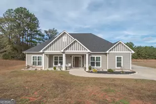 266 Glass Bridge Rd, Lagrange, GA 30240 - Photo 1