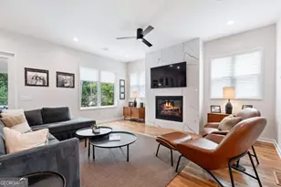 664 B Timm Valley Road NE, Atlanta, GA 30305 - Photo 12