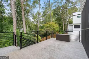 664 B Timm Valley Road NE, Atlanta, GA 30305 - Photo 26