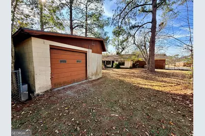 221 S College Street, Metter, GA 30439 - Photo 22