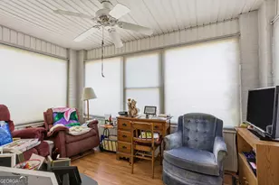 620 Washington St, Clarkesville, GA 30523 - Photo 18