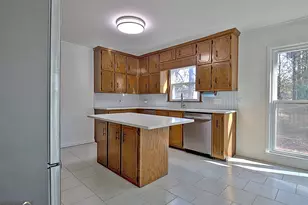 2260 Castle Lake Dr, Tyrone, GA 30290 - Photo 12