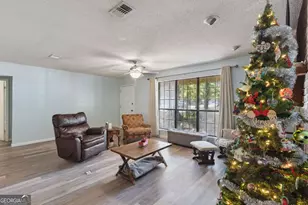 156 W Peach Ave, Kingsland, GA 31548 - Photo 8