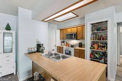 156 W Peach Avenue, Kingsland, GA 31548 - Photo 6