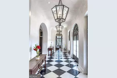 133 Blackland Road NW, Atlanta, GA 30342 - Photo 6