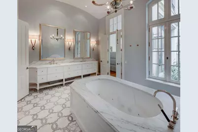 133 Blackland Road NW, Atlanta, GA 30342 - Photo 18