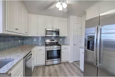 221 Mackenzie Court, Canton, GA 30115 - Photo 14