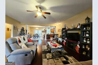 104 Sheila Street, Lagrange, GA 30241 - Photo 8