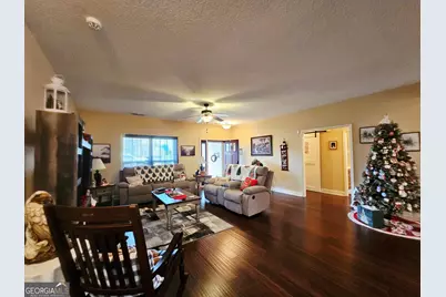 104 Sheila Street, Lagrange, GA 30241 - Photo 14