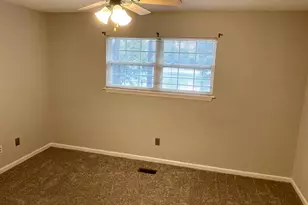 105 E Lakemont Dr, Kingsland, GA 31548 - Photo 14