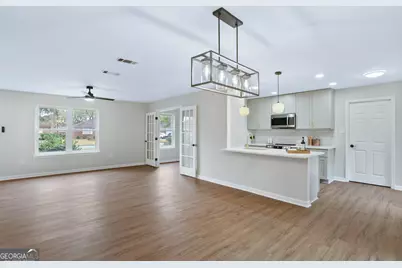 108 Greenbriar Drive, Savannah, GA 31419 - Photo 2