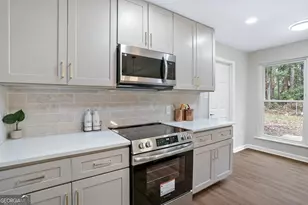 108 Greenbriar Dr, Savannah, GA 31419 - Photo 6