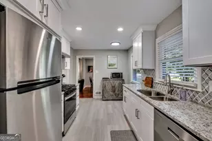 1131 Stoneybrook Rd, Forest Park, GA 30297 - Photo 14