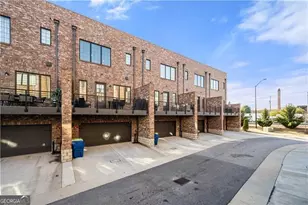 269 Castleberry Station Dr, Atlanta, GA 30313 - Photo 36