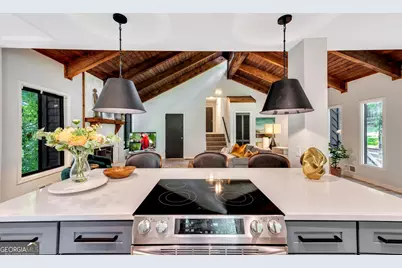 3870 Northpoint Drive, Marietta, GA 30062 - Photo 12