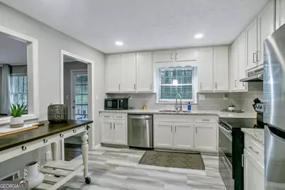 65 Juliana Drive, Ellenwood, GA 30294 - Photo 6