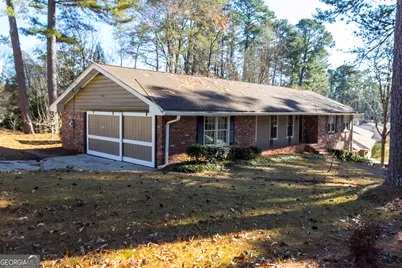 2327 Bry Mar Drive NE, Atlanta, GA 30345 - Photo 2