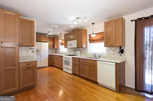 2327 Bry Mar Dr NE, Atlanta, GA 30345 - Photo 12