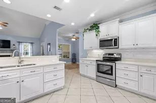 23 Superior Dr, Brunswick, GA 31523 - Photo 10