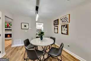 1018 Falling Valley Ct SE, Smyrna, GA 30080 - Photo 4