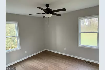 358 Misty Mills Road, Lavonia, GA 30553 - Photo 6