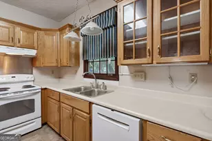 400 1st St, Folkston, GA 31537 - Photo 24