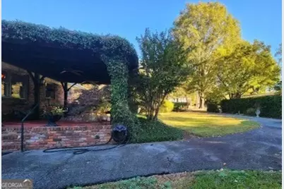 1197 Matthews Place, Macon, GA 31210 - Photo 8