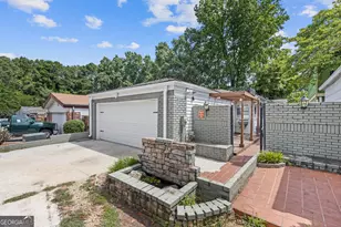 935 Bobcat Ct SE, Marietta, GA 30067 - Photo 2