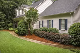 325 Twin Oaks Cir, Bogart, GA 30622 - Photo 6