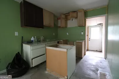 769 Bowman Street, Macon, GA 31217 - Photo 4