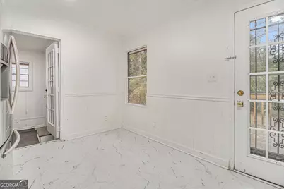 6199 Holiday Boulevard, Forest Park, GA 30297 - Photo 10