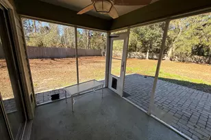 2203 Windsor St, Saint Marys, GA 31558 - Photo 14