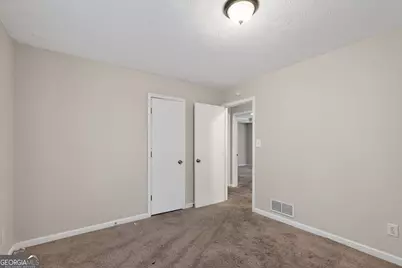 5473 Redwood Drive, Stone Mountain, GA 30087 - Photo 22