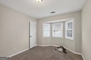 5473 Redwood Dr, Stone Mountain, GA 30087 - Photo 20