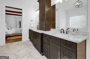 205 Chastain Dr, Forsyth, GA 31029 - Photo 16