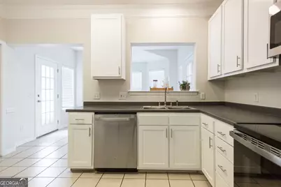 6668 Pine Ridge Circle, Blackshear, GA 31516 - Photo 8