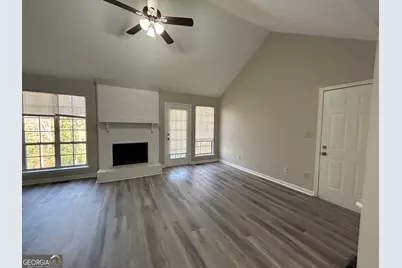 1014 Kathleen Court, Roswell, GA 30075 - Photo 2